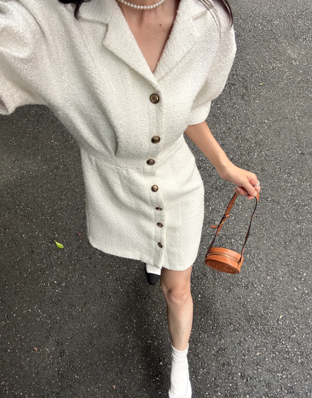 千金粗花呢小白裙