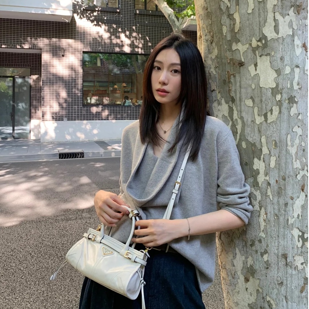 Prada Bonnie Mini 手提包