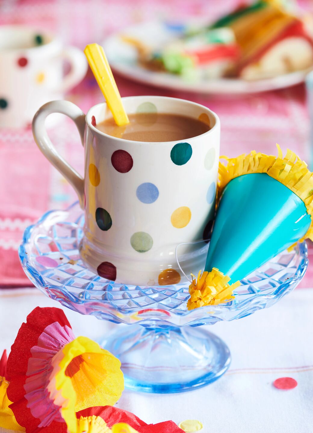 Polka Dot 马克杯 半品脱