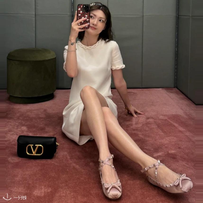 皮革缎面芭蕾平底鞋