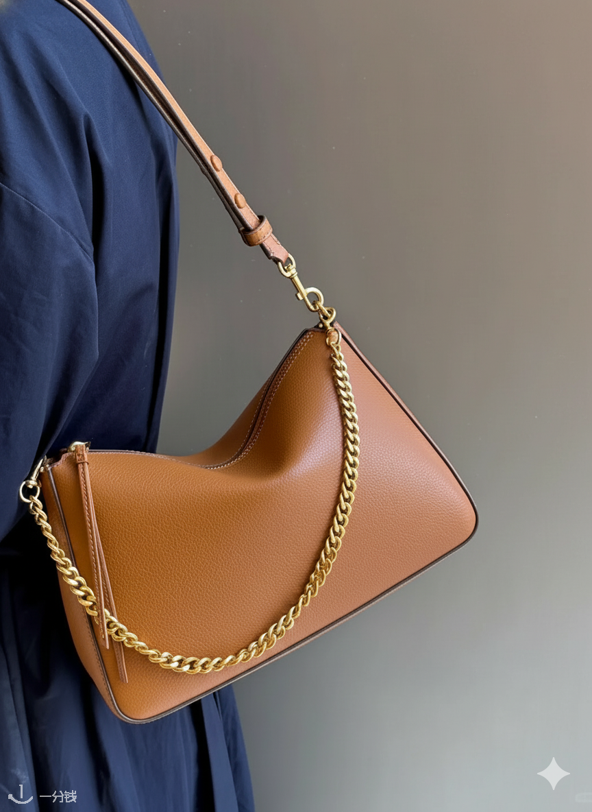 PERRY 肩背包 黑色