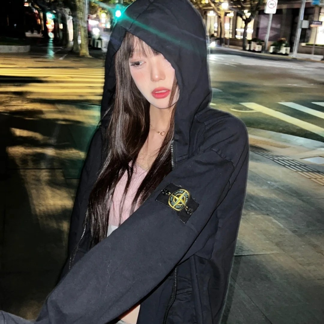 STONE ISLAND加厚连帽衫