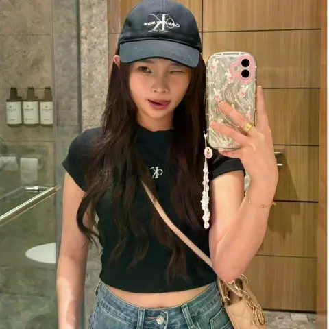 Badge 棉T恤 修身款