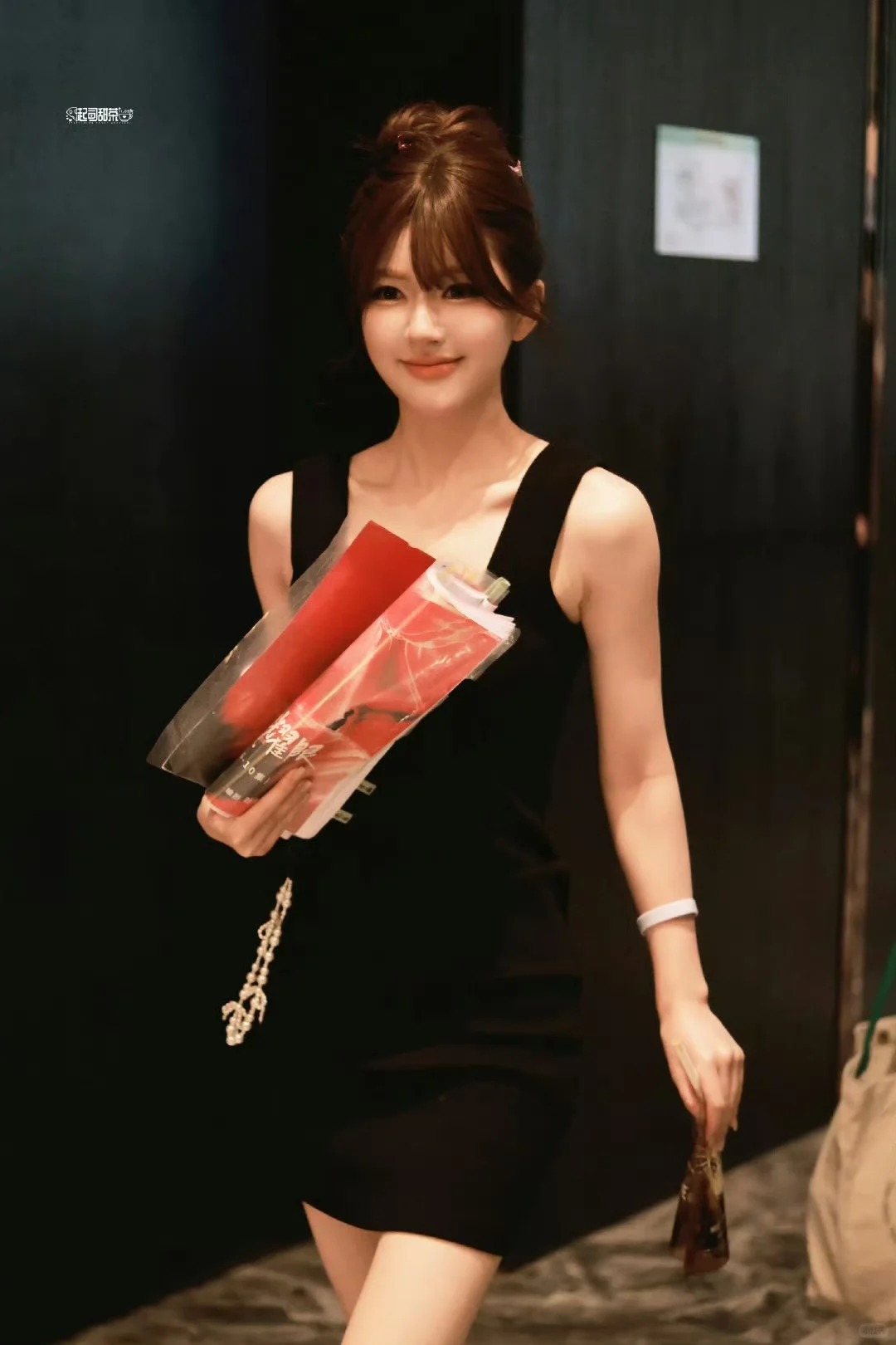 Black Crystal 中长连衣裙