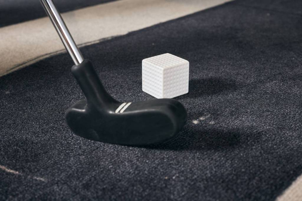 Square peg, round hole. NO!, Delaine Le Bas