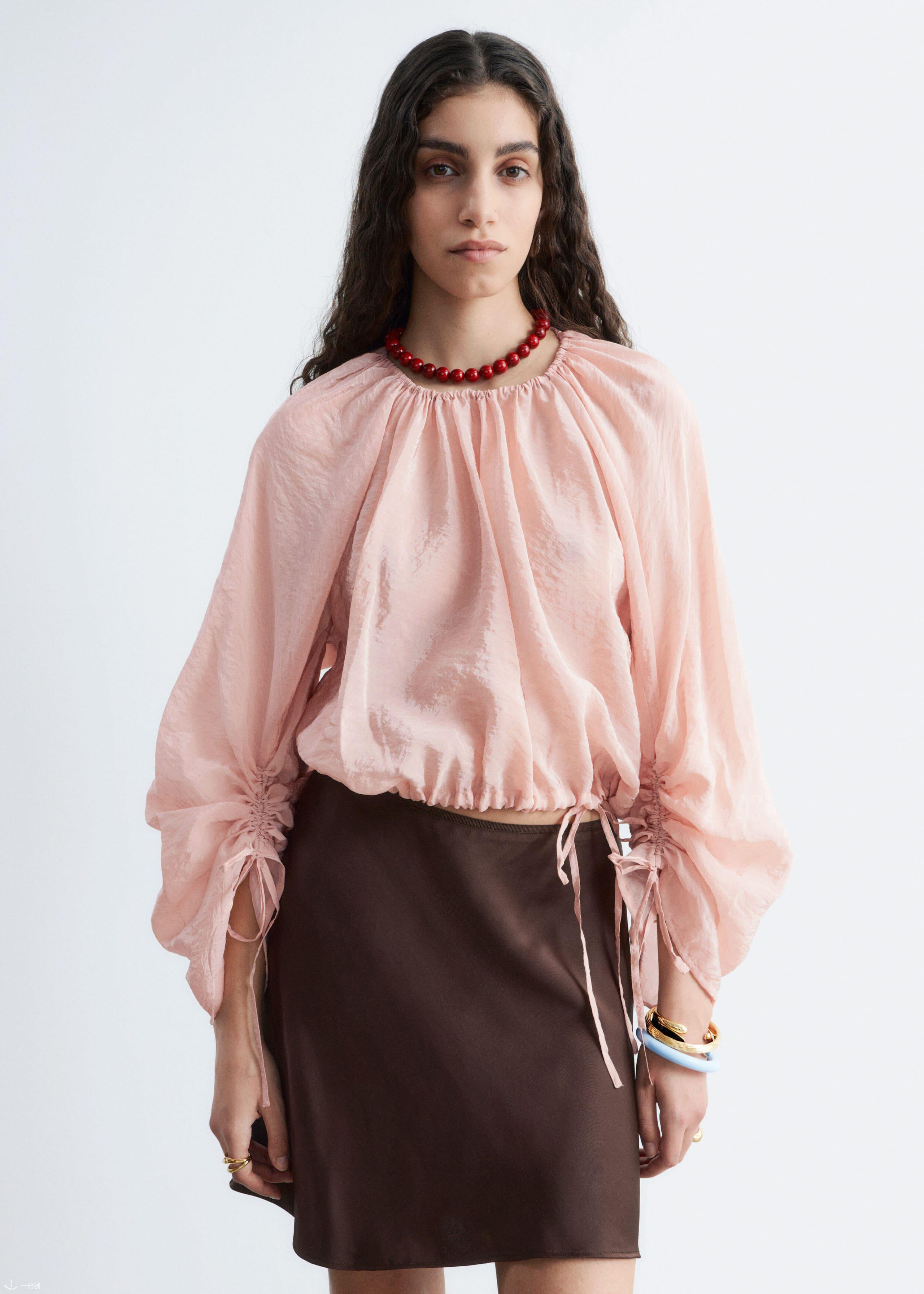 Blouse ample à liens - Rose beige - Lookbook