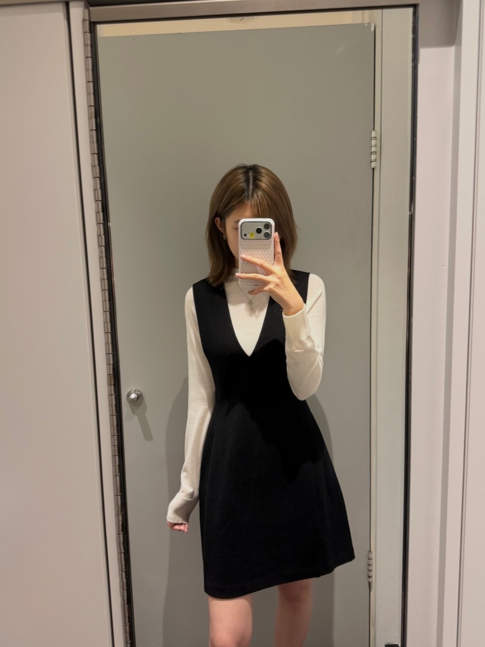 BOILED WOOL-BLEND 黑色背带连衣裙