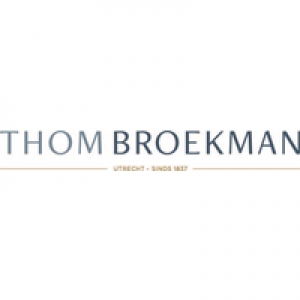 😱攒劲好价💥Thom Browne清仓大促1折起+叠8折!半身裙150€!👕针织衫243€!