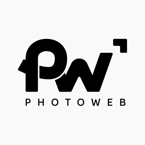把成长故事装进相框里📷PHOTOWEB 父亲节大促7折收🔥拼贴海报6€！亚克力水晶版画照片20€！