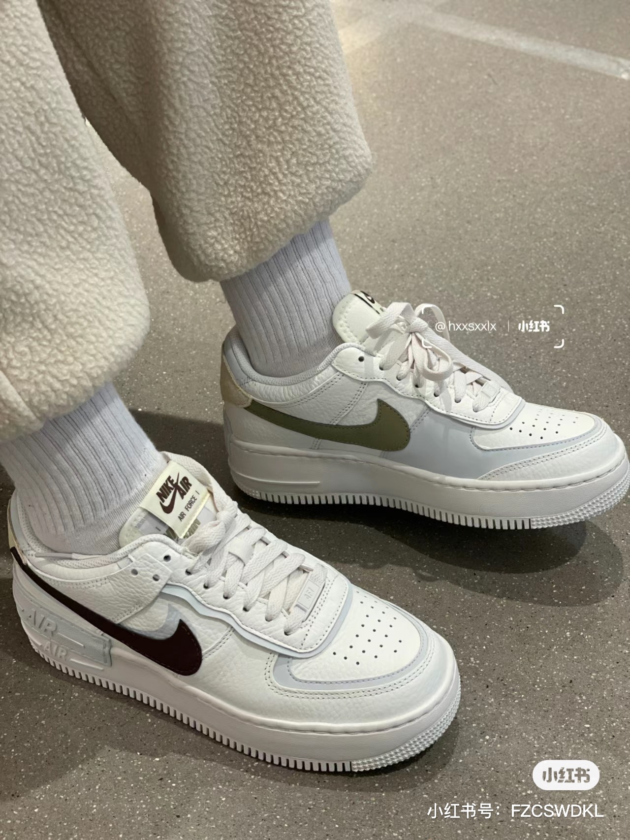 Nike Air Force 1💙奶蓝勾+椰奶配色，官网刚刚发售的超甜清新配色组合