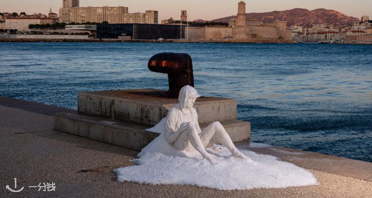 「免费展」Voir la mer 集结多位艺术家，通过装置、雕塑、纺织品等多元媒介，带你沉浸式感受海洋的神秘。