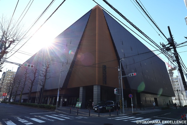 横浜エクセレンス応援グルメ旅がやってきた！Bリーグ観戦と絶品食事で楽しむ横浜の休日