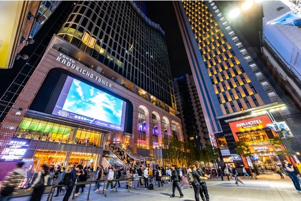 新宿夜游路线来了！从爆笑剧场到怀旧横丁，一夜尽享东京不夜城魅力