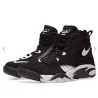 NIKE AIR