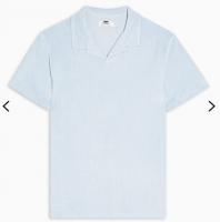 浅蓝色polo衫 >>