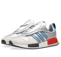 ADIDAS银色球鞋 >>