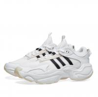 adidas老爹鞋 >>