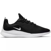 NIKE运动鞋