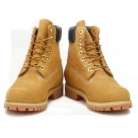 Timberland 经典6寸大黄靴