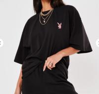 黑色T-shirt>>
