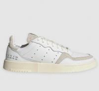 Adidas休闲鞋