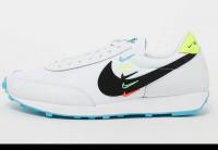 NIKE WMNS Daybreak
