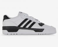 Adidas黑白板鞋