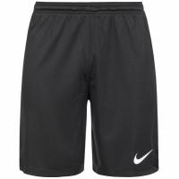 Nike运动短裤