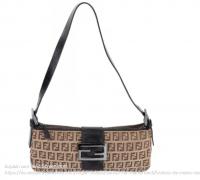 Fendi 腋下包