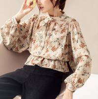 碎花衬衣