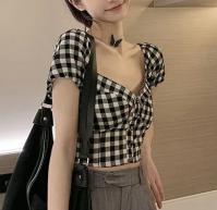 黑白格子低胸上衣 >>
