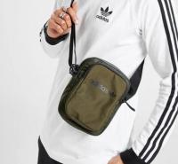 adidas斜挎包