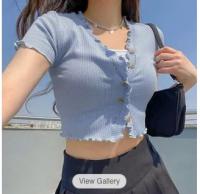 蓝色短款上衣 >>