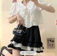 白色泡泡袖上衣 >>