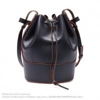Loewe黑色气球包