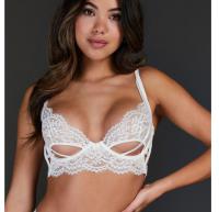 白色蕾丝Bra >>