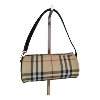 Burberry圆筒包 >>