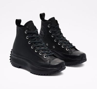 Monocolor黑色厚底鞋 >>