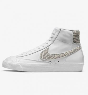 Blazer Mid '77 SE