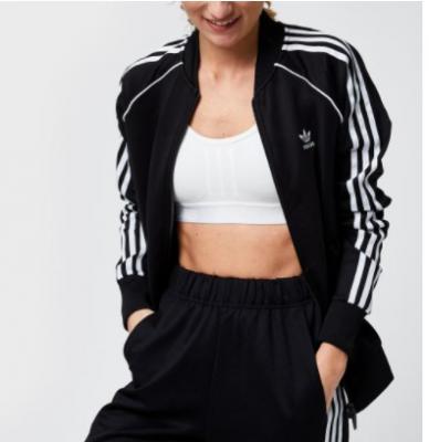 黑色Adidas外套