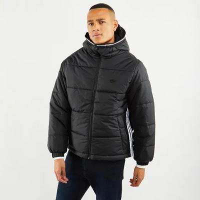 adidas黑色羽绒服