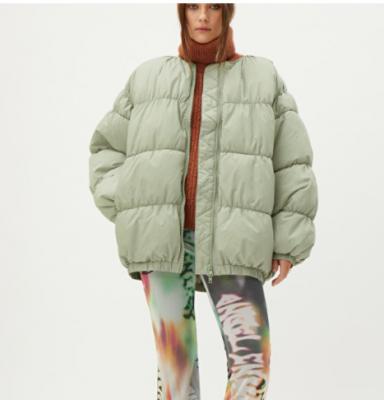 薄荷绿棉服