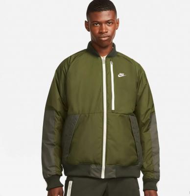 NIKE军绿色外套