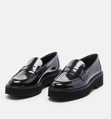 Tod's 抛光皮乐福鞋