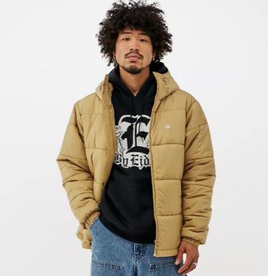 Adidas黄色羽绒服