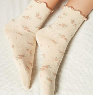 奶黄花边花朵袜