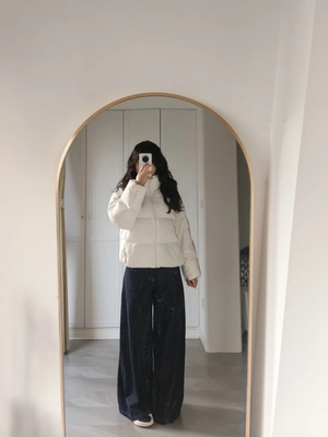 无绗缝羽绒服