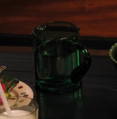 玻璃水杯