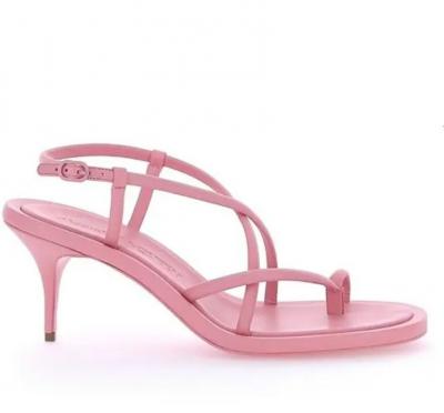 麦昆粉色凉鞋