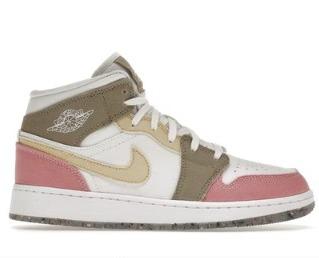 Jordan 1 Mid SE